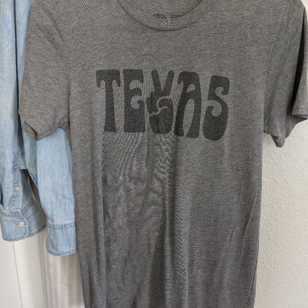River road Texas t shirt size small
